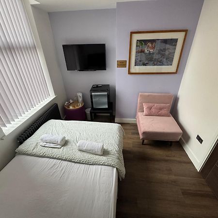 Elland Southgate Luxury Apartments מראה חיצוני תמונה
