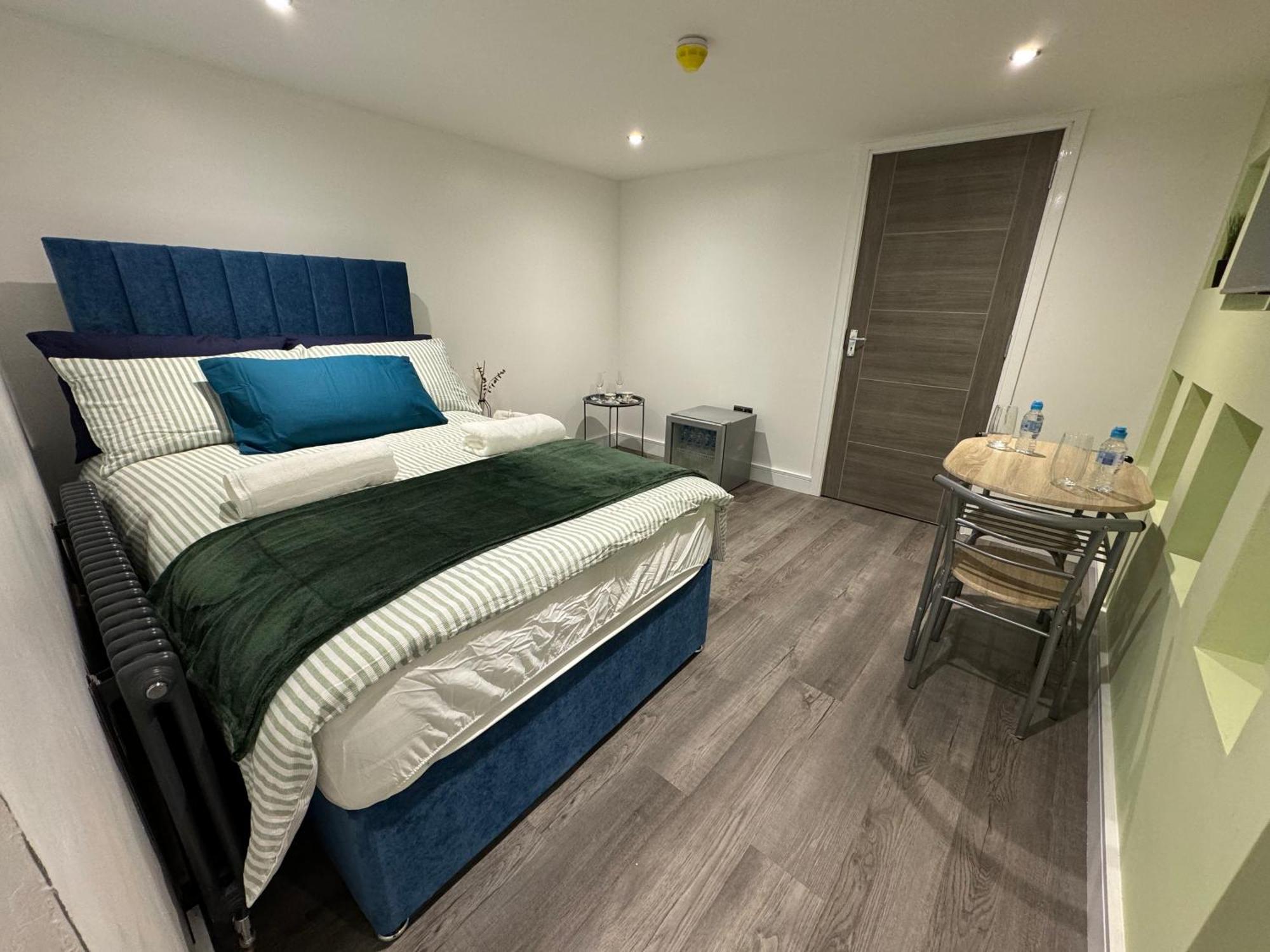 Elland Southgate Luxury Apartments מראה חיצוני תמונה