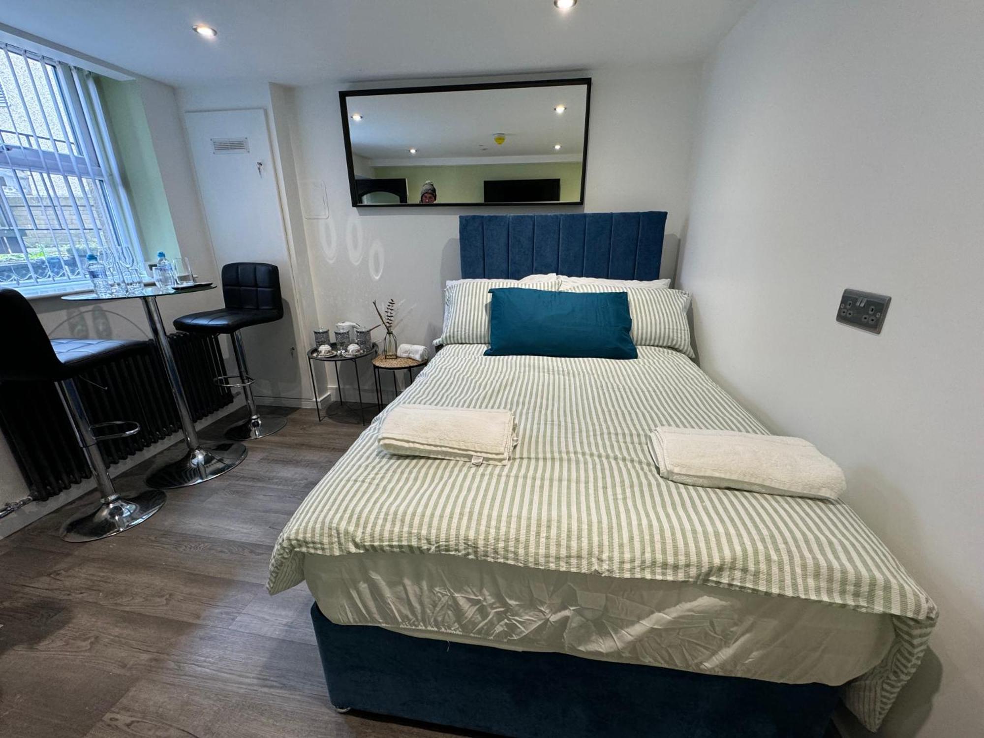 Elland Southgate Luxury Apartments מראה חיצוני תמונה