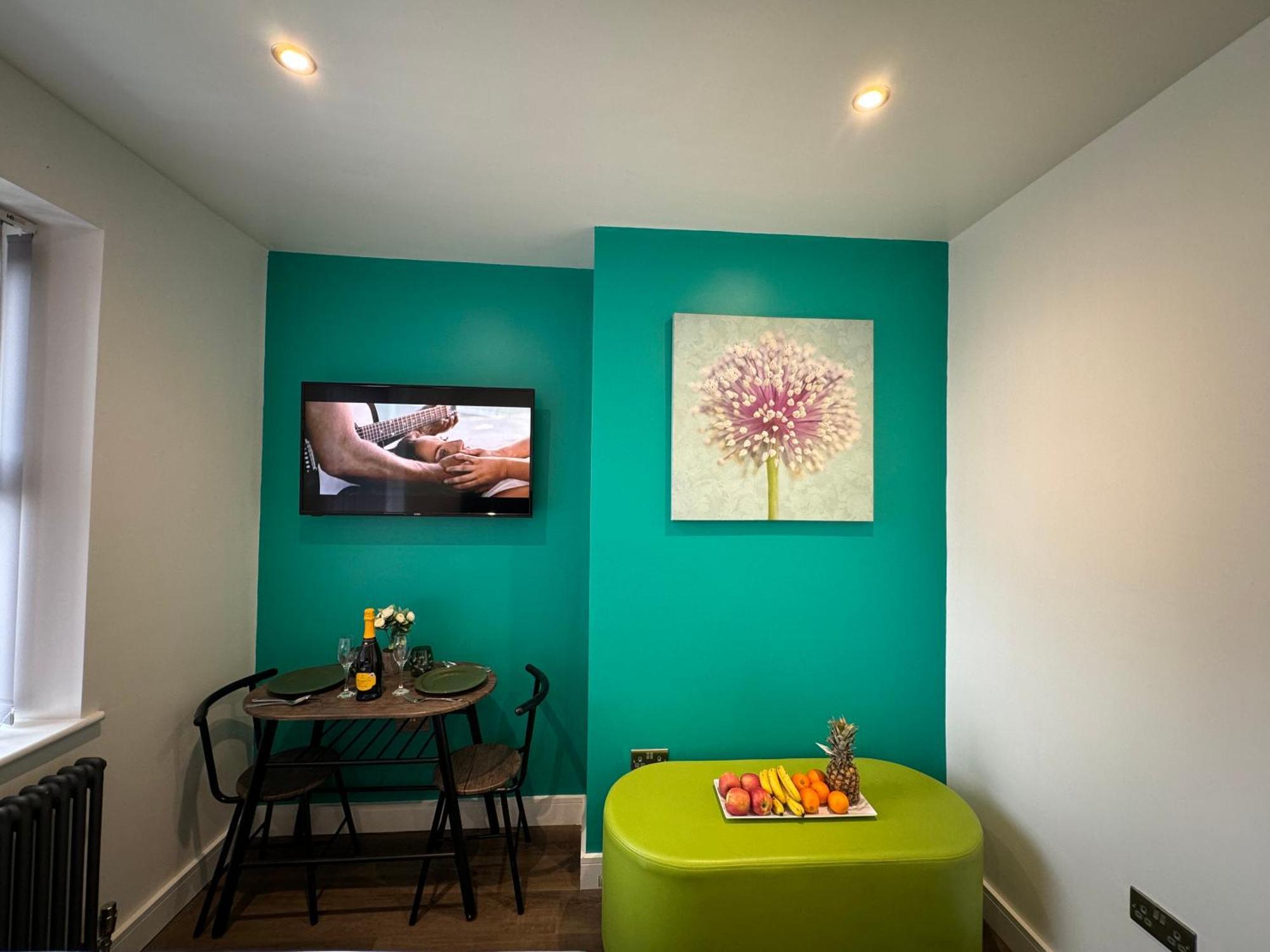 Elland Southgate Luxury Apartments מראה חיצוני תמונה