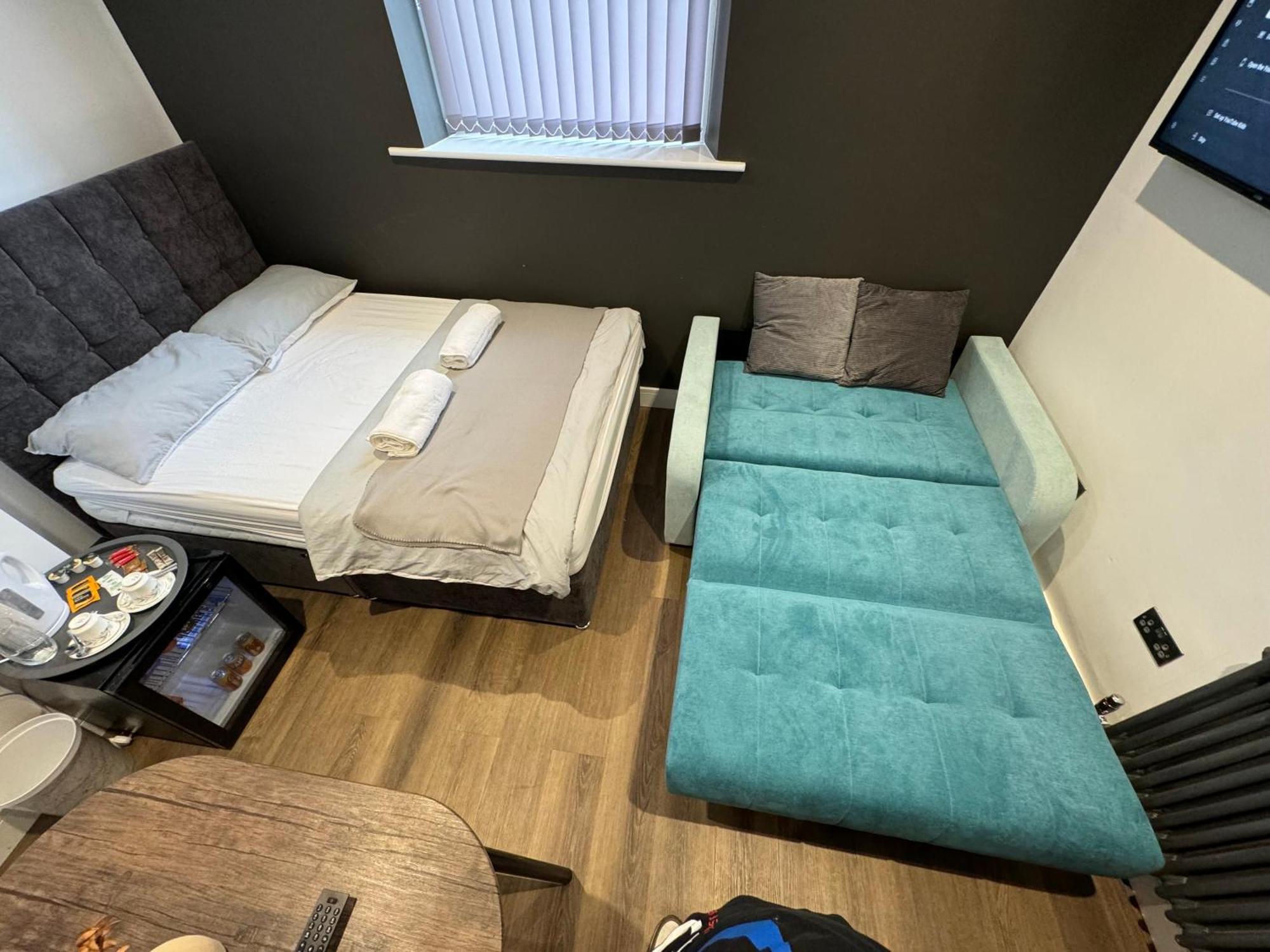 Elland Southgate Luxury Apartments מראה חיצוני תמונה