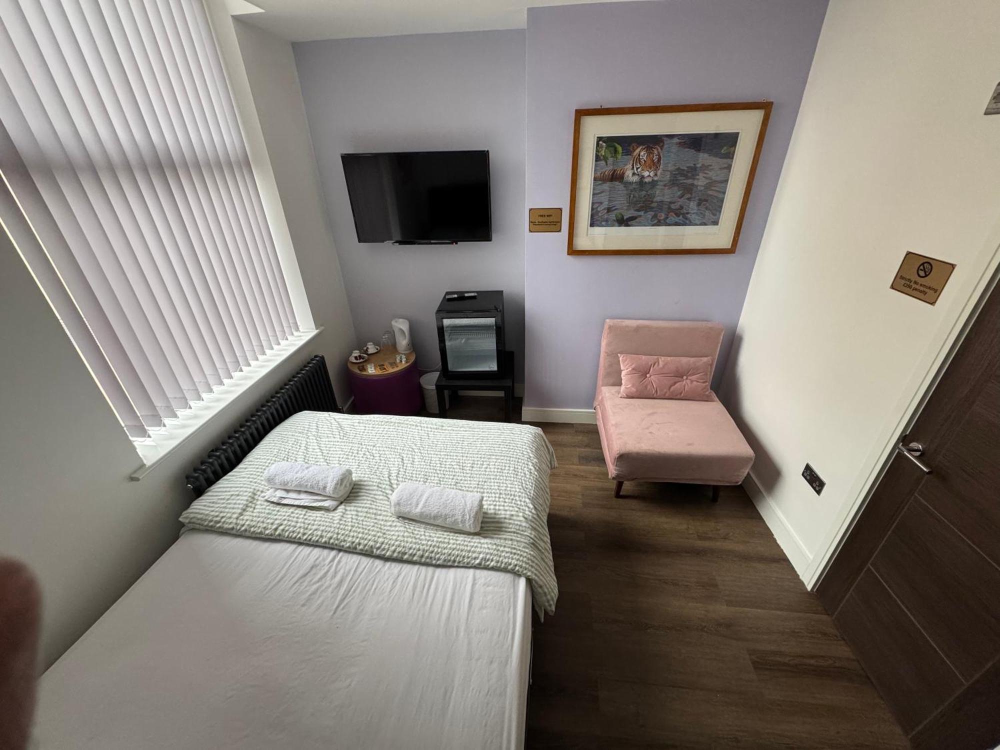 Elland Southgate Luxury Apartments מראה חיצוני תמונה