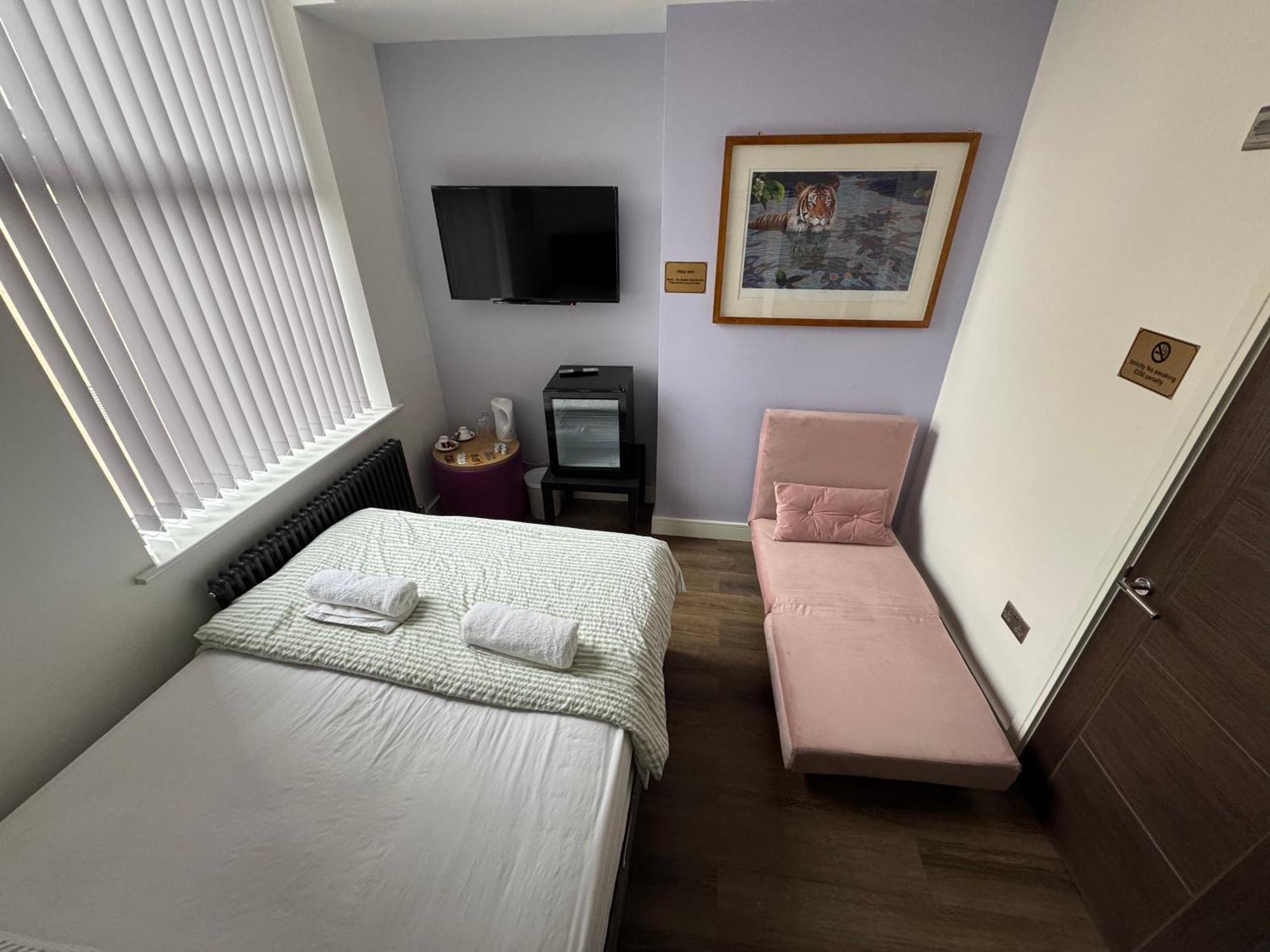 Elland Southgate Luxury Apartments מראה חיצוני תמונה